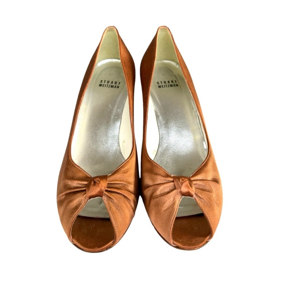Stuart Weitzman Satin Bronze Peep Toe Kitten Heel Leather Pumps Women’s Size 8